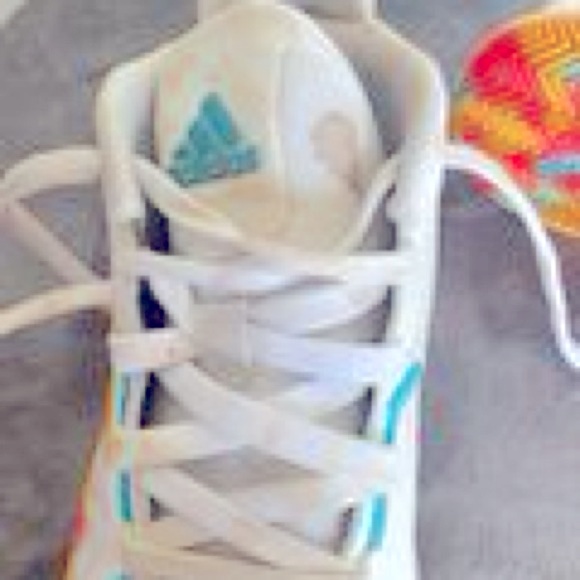 Adidas Court Vision 2.0 Rainbow Sole Art FZ1375 basketball shoes. Sz 7 men’s.